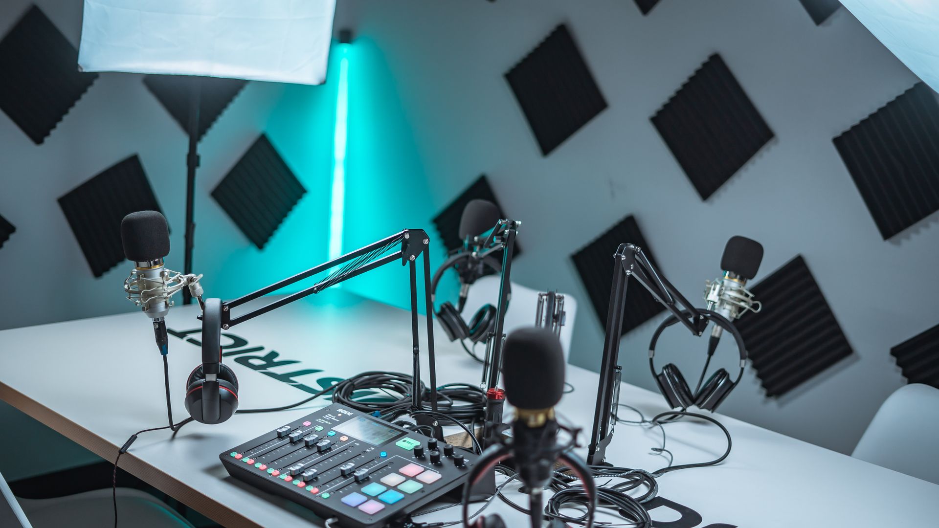 Podcaststudio huren in Brabant: waar let je op?
